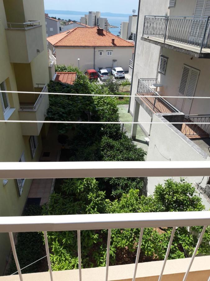 Apartments Smiljana Mucic Makarska Exterior foto